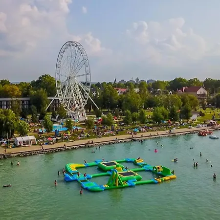Holiday Hotel Siofok 3*